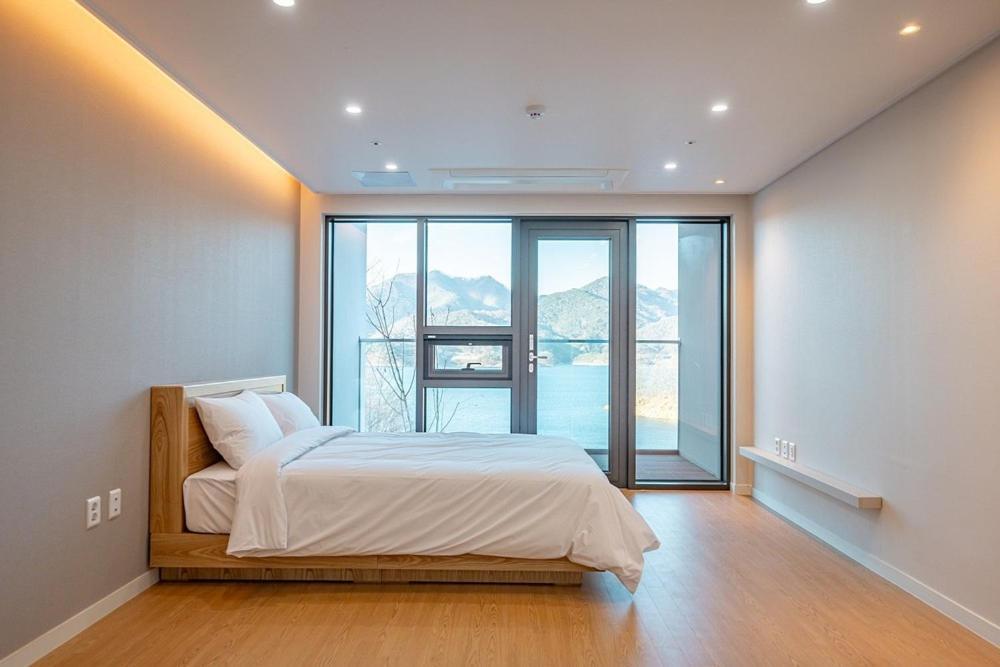 Jecheon The Shine Cheongpung Hotel ห้อง รูปภาพ